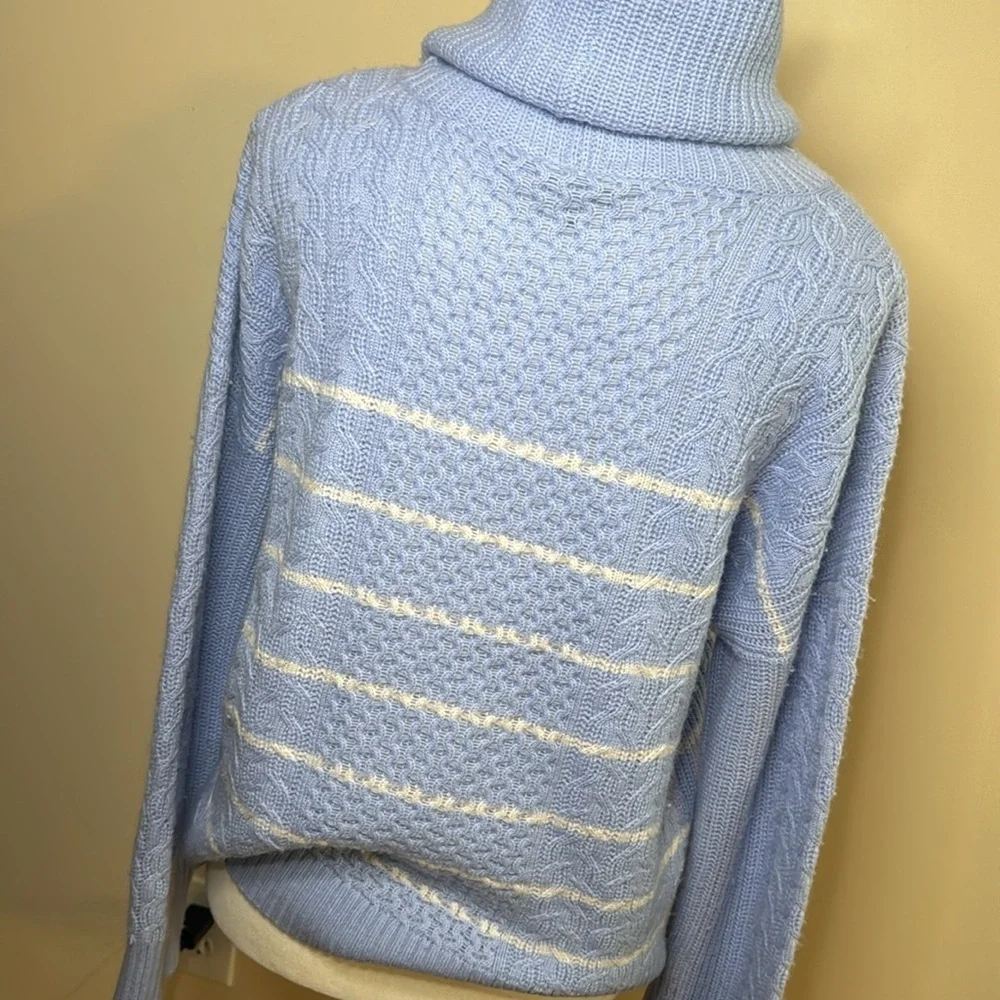 Lilla p women’s baby blue‎ striped cowl neck/ turtle neck pull over sweater SM
